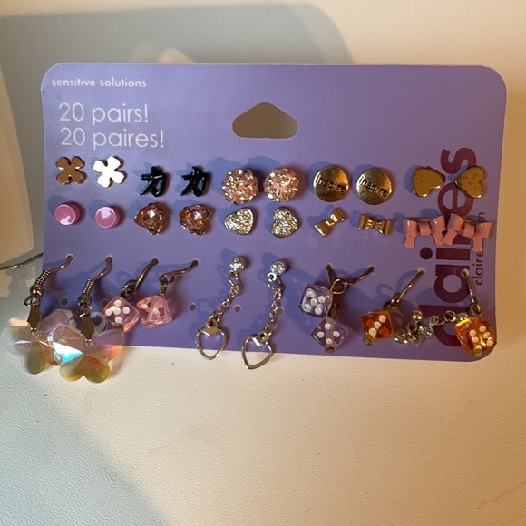 JEWLERY - EARRINGS AND A NECKLACE CLAIRES - Picture 4 of 5